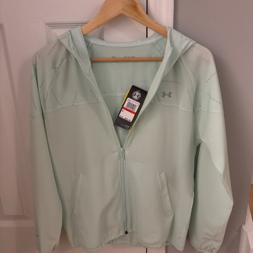 Under Armour Jacket - Picture 2 of 4